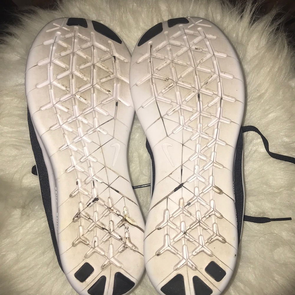 Nike Free Rn - Picture 4 of 4